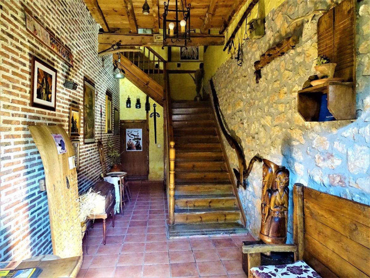 Hostal Camino Del Cid Huerta Del Rey Екстериор снимка